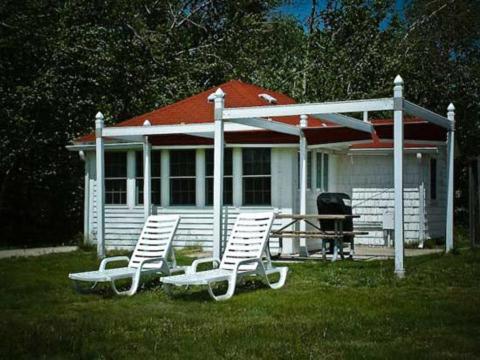 Hotel Fountain Point Suttons Bay Exterior foto